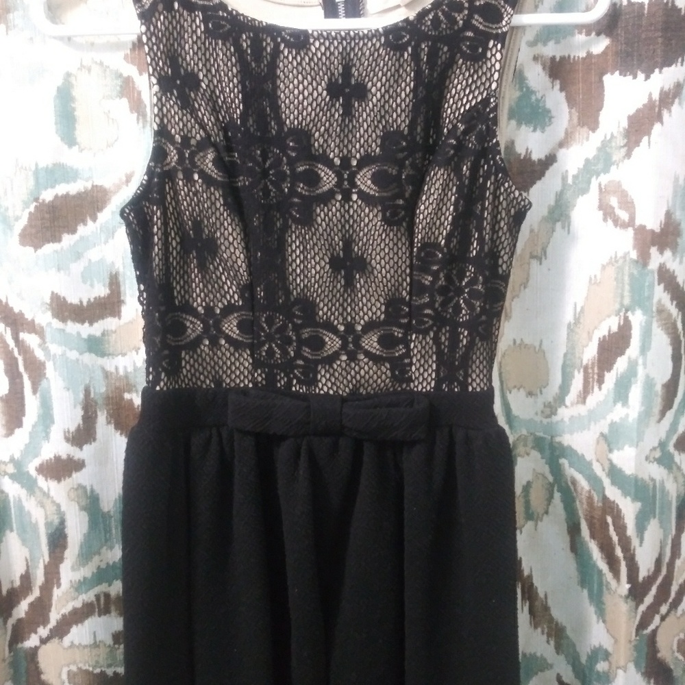 Lace mid knee dress